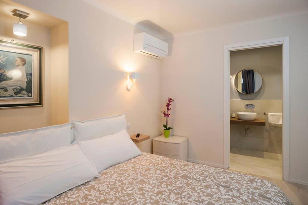 The New Luxury Apartment In The Historic Center Lucca Bagian luar foto