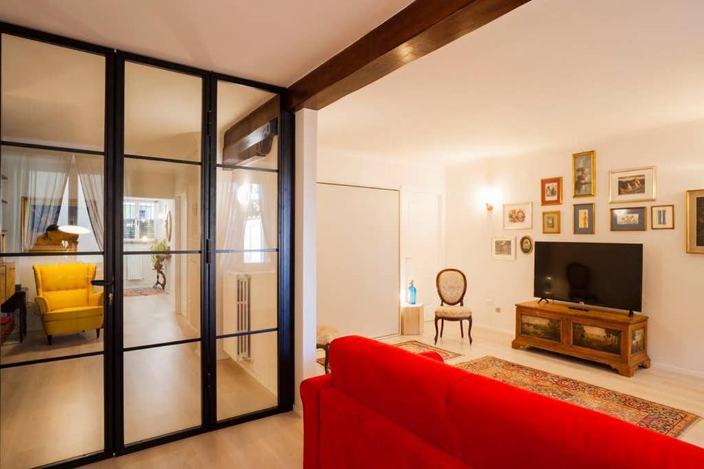 The New Luxury Apartment In The Historic Center Lucca Bagian luar foto